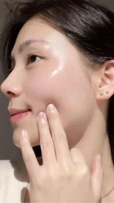 Skin Brightening Glow Serum - 30ml - Image 4