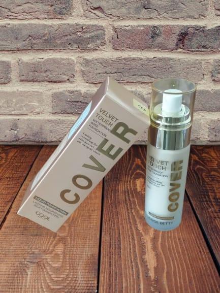 Full Coverage Liquid Foundation, 60ml - Image 2