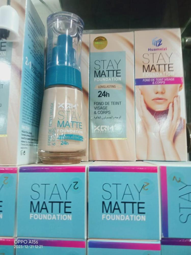 Matte Full Coverage Foundation - Image 3