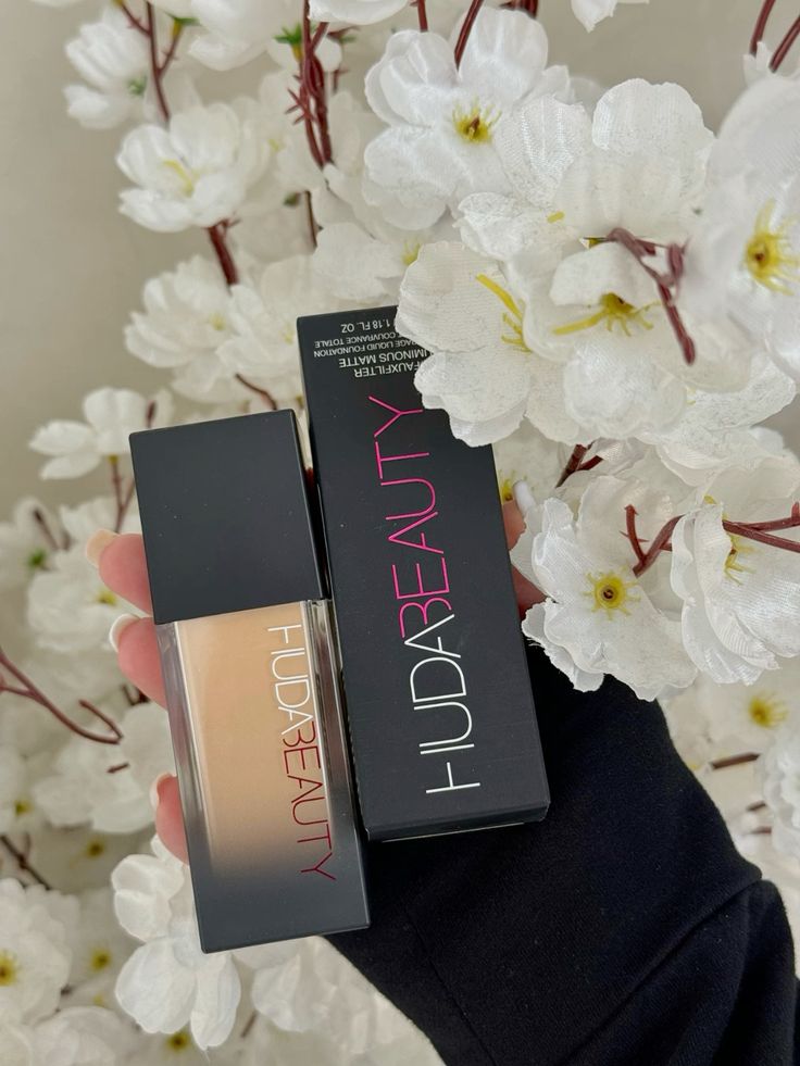 Full Coverage Liquid Foundation, 35ml - Image 2
