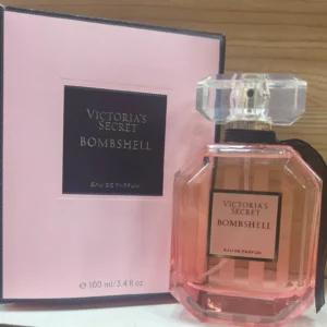 Victoria?s Secret Bombshell